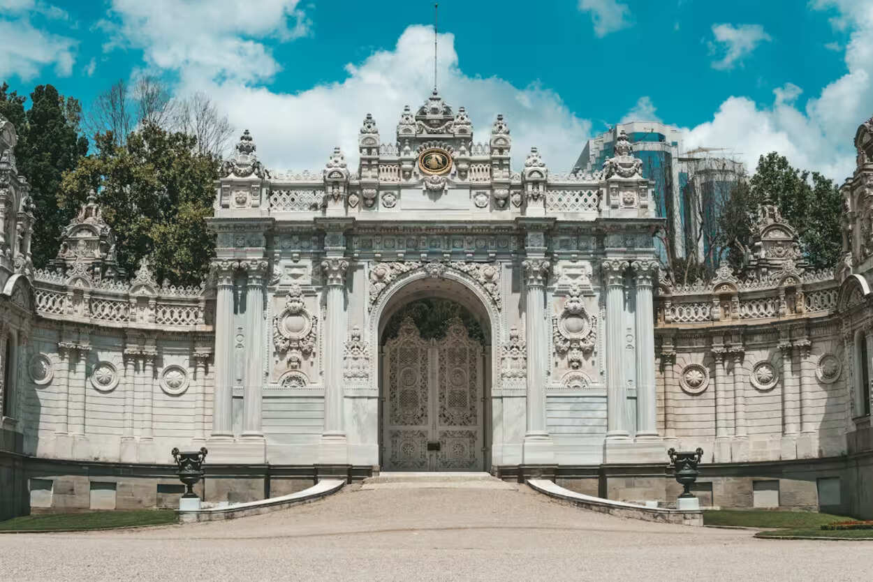 Dolmabahçe Palace