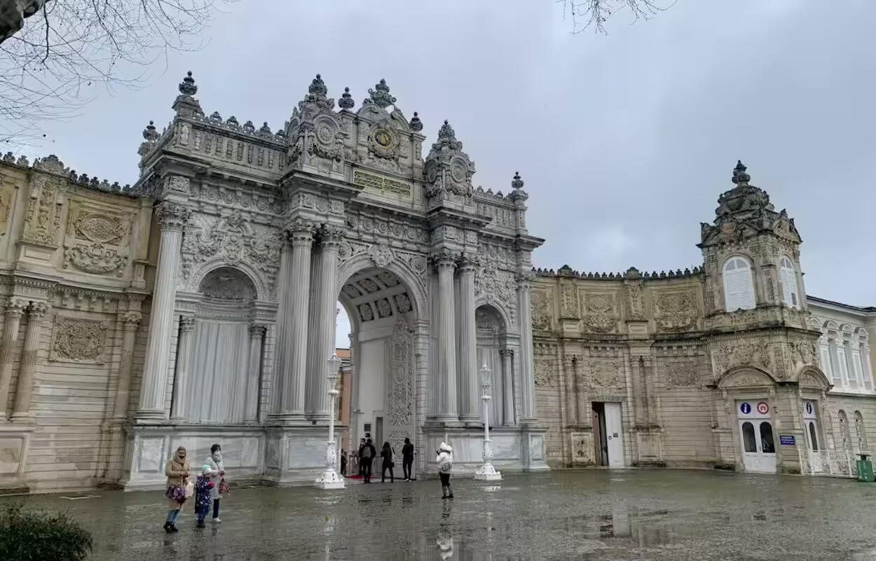 Dolmabahçe Palace