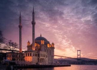 Ortaköy Mosque