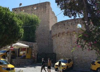Velvet Castle İzmir