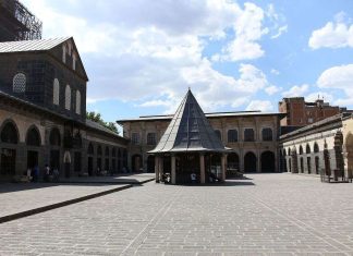 Grand Mosque of Diyarbakır