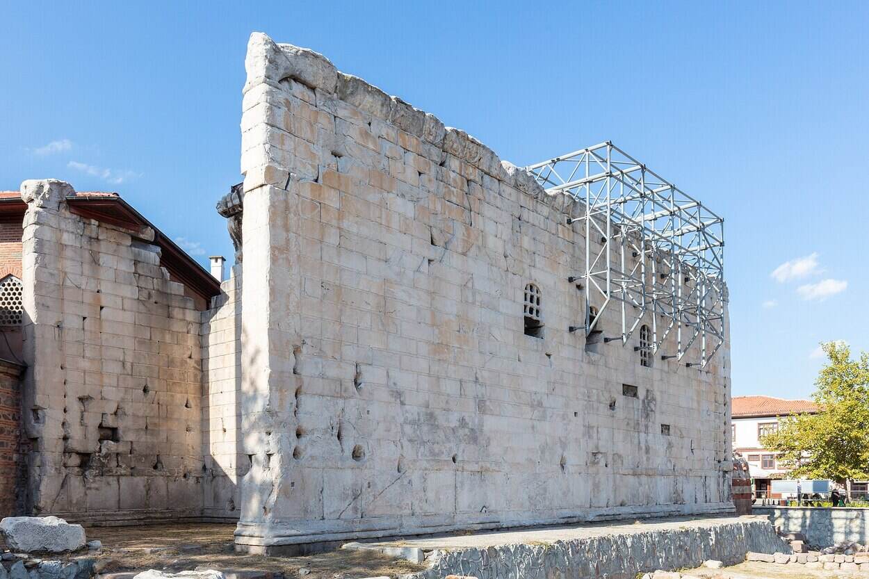 Temple of Augustus