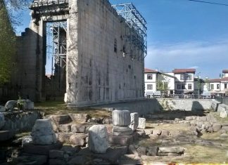 Temple of Augustus